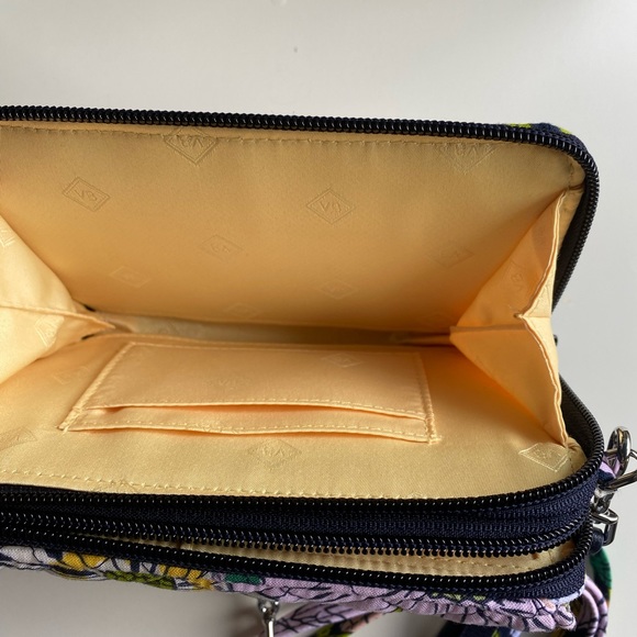 Vera bradley RFID All in One Crossbody Bag - Picture 2 of 3